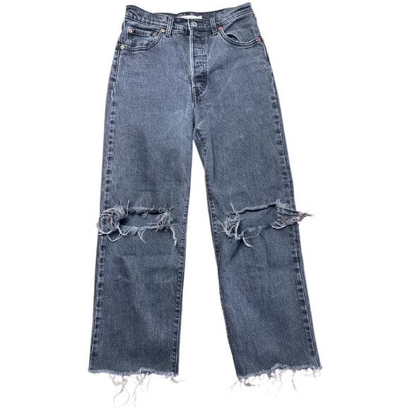 Levi's Ribcage Straight Gray Button Fly Ankle Distressed Jeans Women's Size 26W - Picture 1 of 7